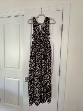 indulge Black Maxi Dress with Cream Leaf Print
